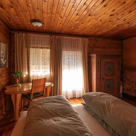 Ferienwohnung Preisch 1
