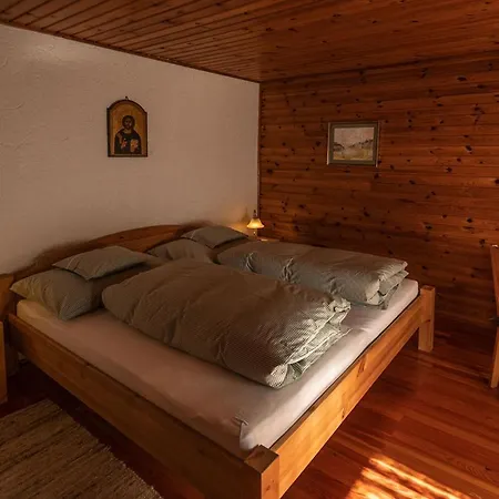 Ferienwohnung Preisch 1 *